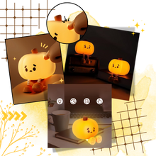 Carica l'immagine nel visualizzatore di Gallery, Deliziosa Lampada Notturna a Forma di Zucca Triste - Ozerty