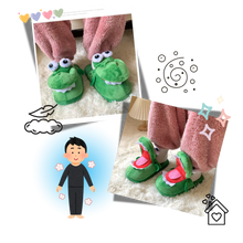 Carica l'immagine nel visualizzatore di Gallery, Pantofole di Coccodrillo Divertenti e Comode - Ozerty