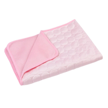 Carica l'immagine nel visualizzatore di Gallery, Cuscinetto di raffreddamento per animali domestici in seta -Rosa/XSRosa/SRosa/MRosa/LRosa/XL - Ozerty