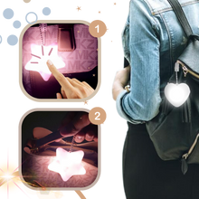 Carica l'immagine nel visualizzatore di Gallery, Portachiavi Luminoso ad Attivazione Tattile - Ozerty