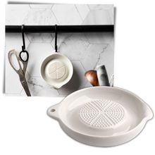 Carica l&#39;immagine nel visualizzatore di Gallery, Grattugia da cucina in ceramica - Ozerty
