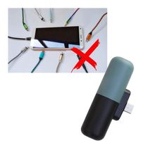 Carica l&#39;immagine nel visualizzatore di Gallery, Mini power-bank portatile a forma di capsula - Ozerty
