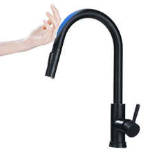 Carica l&#39;immagine nel visualizzatore di Gallery, Rubinetto da cucina flessibile con sensore
