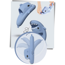 Carica l&#39;immagine nel visualizzatore di Gallery, Pantofole da spiaggia con squalo - Ozerty
