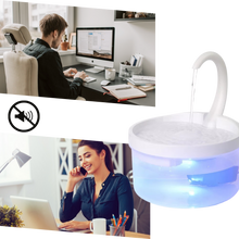 Carica l&#39;immagine nel visualizzatore di Gallery, Fontana d&#39;acqua automatica per gatto con luce LED
