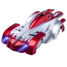 Carica l&#39;immagine nel visualizzatore di Gallery, Auto RC da arrampicata su parete - Ozerty
