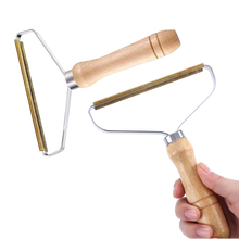 Carica l&#39;immagine nel visualizzatore di Gallery, Rimuovi-peli di animali domestici in legno - Ozerty
