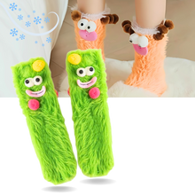 Carica l&#39;immagine nel visualizzatore di Gallery, Calzini divertenti in velluto corallo - Ozerty
