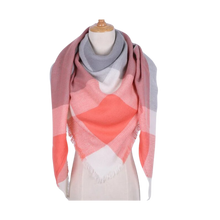 Carica l&#39;immagine nel visualizzatore di Gallery, Sciarpa in cashmere a quadri effetto mohair -Madrid - Ozerty
