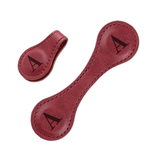 Carica l&#39;immagine nel visualizzatore di Gallery, Elegante segnalibro personalizzato in pelle magnetica -Rosso/ARosso/BRosso/CRosso/DRosso/ERosso/FRosso/GRosso/HRosso/IRosso/JRosso/KRosso/LRosso/MRosso/NRosso/ORosso/PRosso/QRosso/RRosso/SRosso/TRosso/URosso/VRosso/WRosso/XRosso/YRosso/Z - Ozerty
